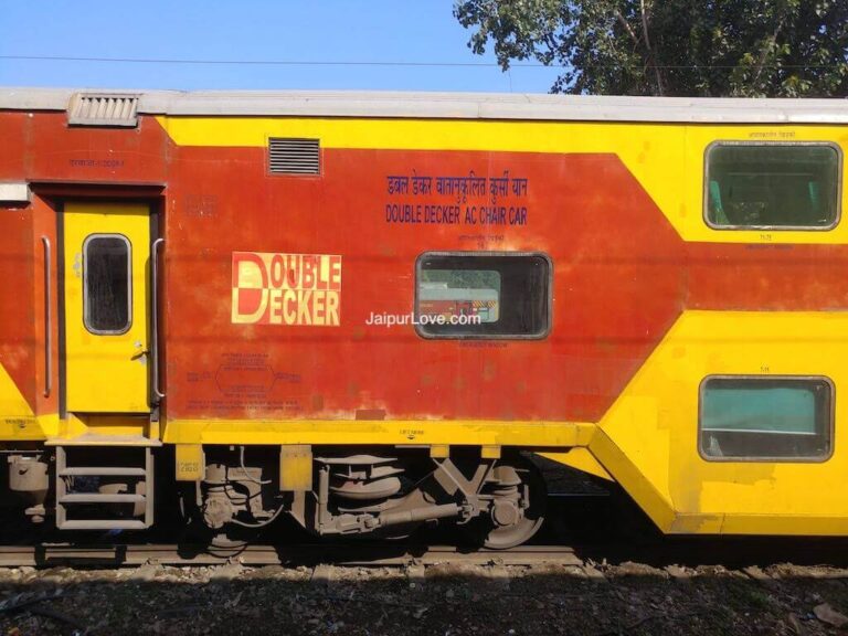 12985/86 Train Review Double Decker Delhi to Jaipur Train Timing
