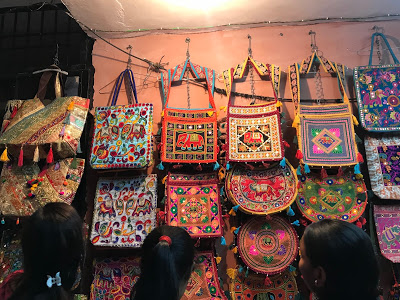 shopping Bapu Bazar