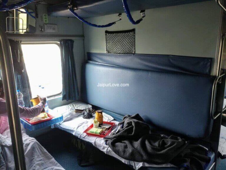 Mumbai Jaipur Duronto Express Review Food, Timing, Ticket, Facilities