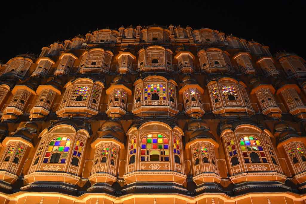 Jaipur History – How & Why Sawai Jai Singh ll founded Pink City?
