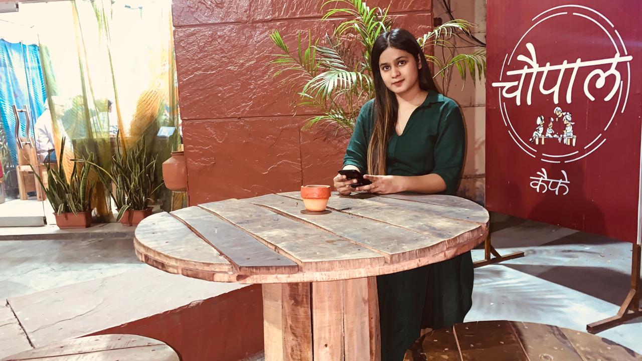 Srishthi at Chaupaal Cafe